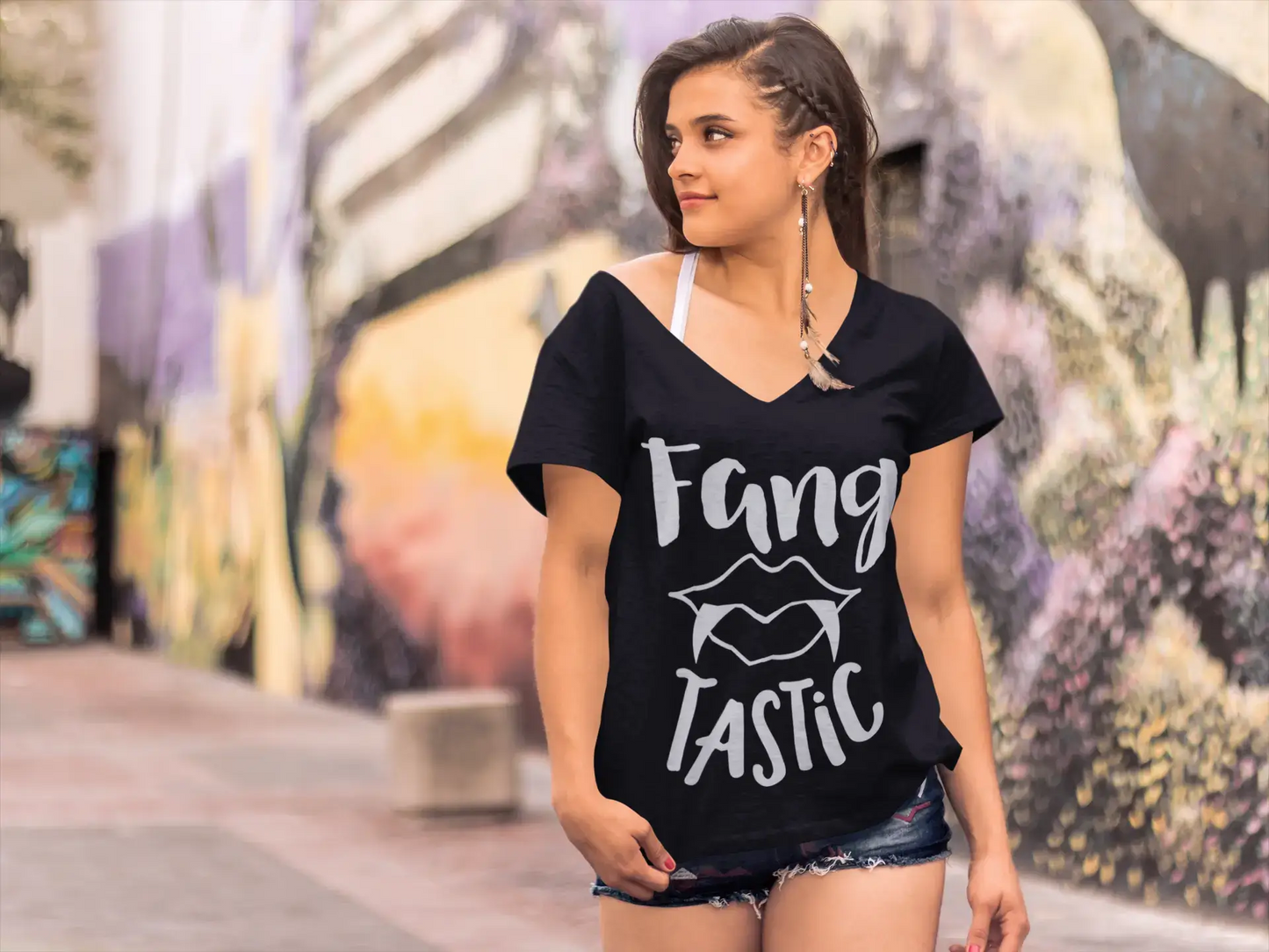 ULTRABASIC Women's T-Shirt Fang Tastic - Fantastic Short Sleeve Tee Shirt Tops