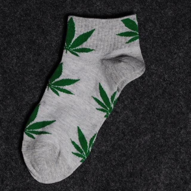 spring and autumn casual long paragraph weed boat socks Fashion comfortable high quality cotton socks leaf maple leaves